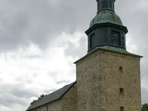 Bjurums kyrka i Falköping nära Hornborgasjön