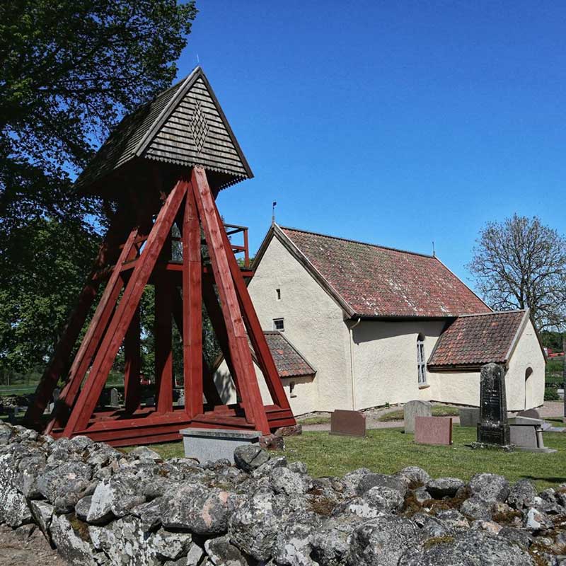 Klocktorn och kyrka Göteve Kyrka i Falköping
