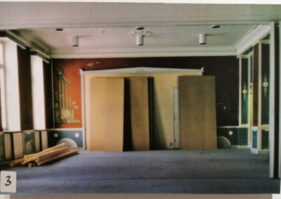3 Festsalen efter hotellets nedläggning, 1990-tal. Foto: Falbygdens museum.