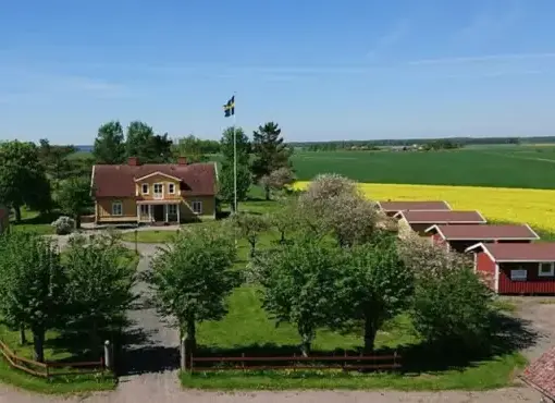Mellomgårdens Café & Gårdsbutik på den skaraborgska landsbygden