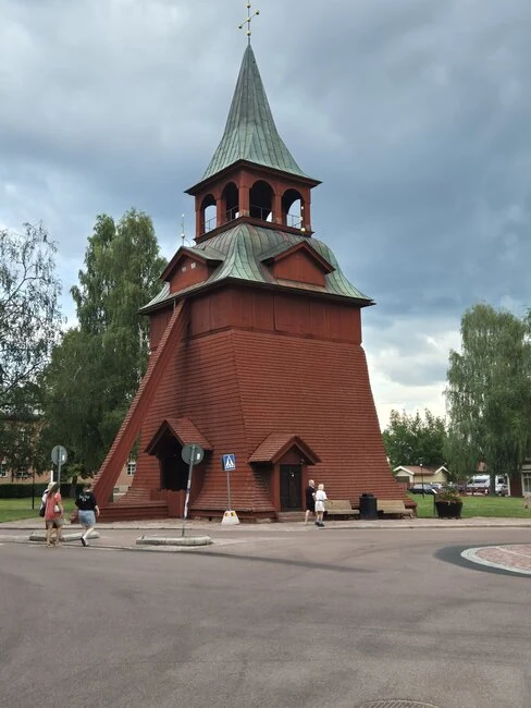 mora kyrka och klockstapel (15)