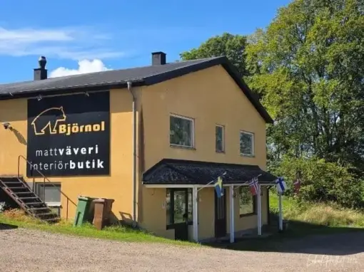 Björnol Mattors mattväveri och butik i Falekvarna utanför Falköping